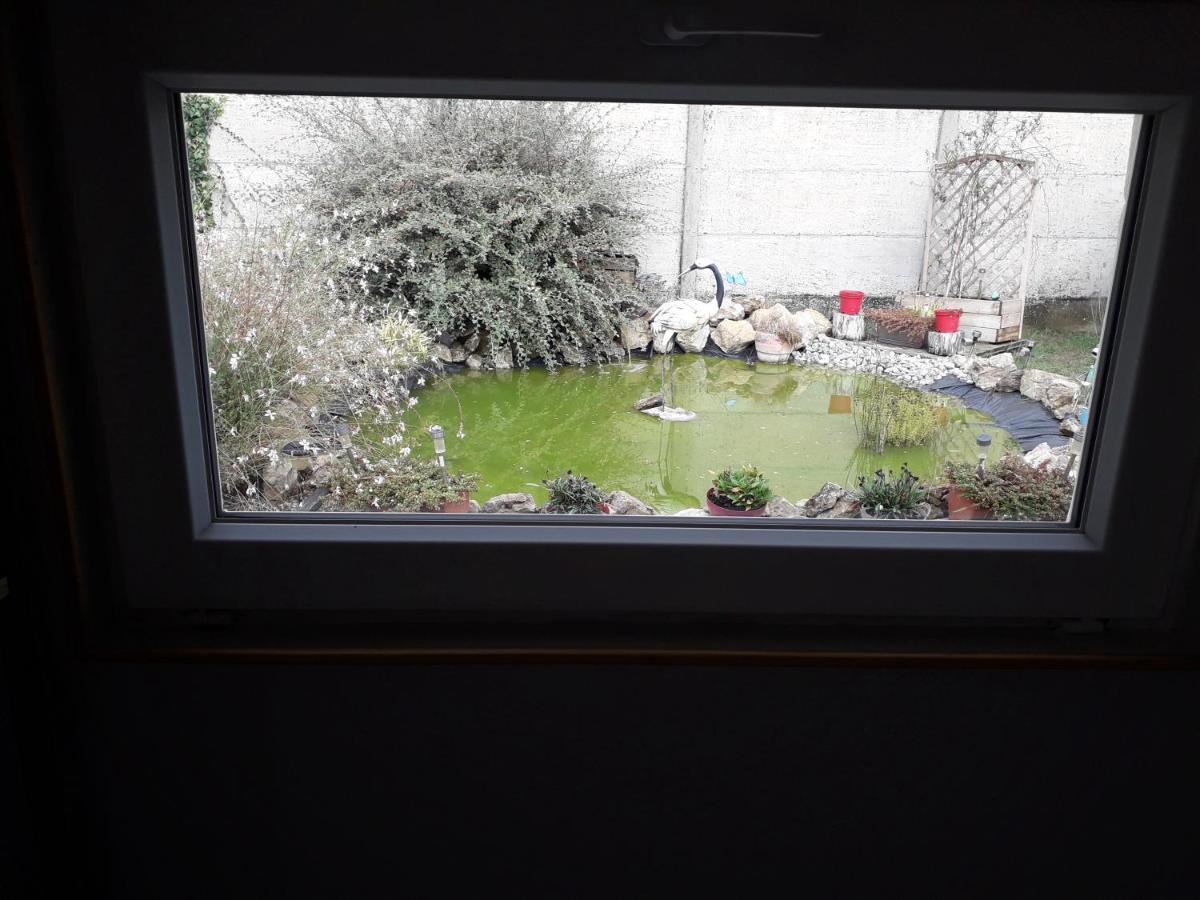 Charmant Studio 35M² Au Calme Proche Du Circuit Apartment Saint-Gervais en-Belin Bagian luar foto